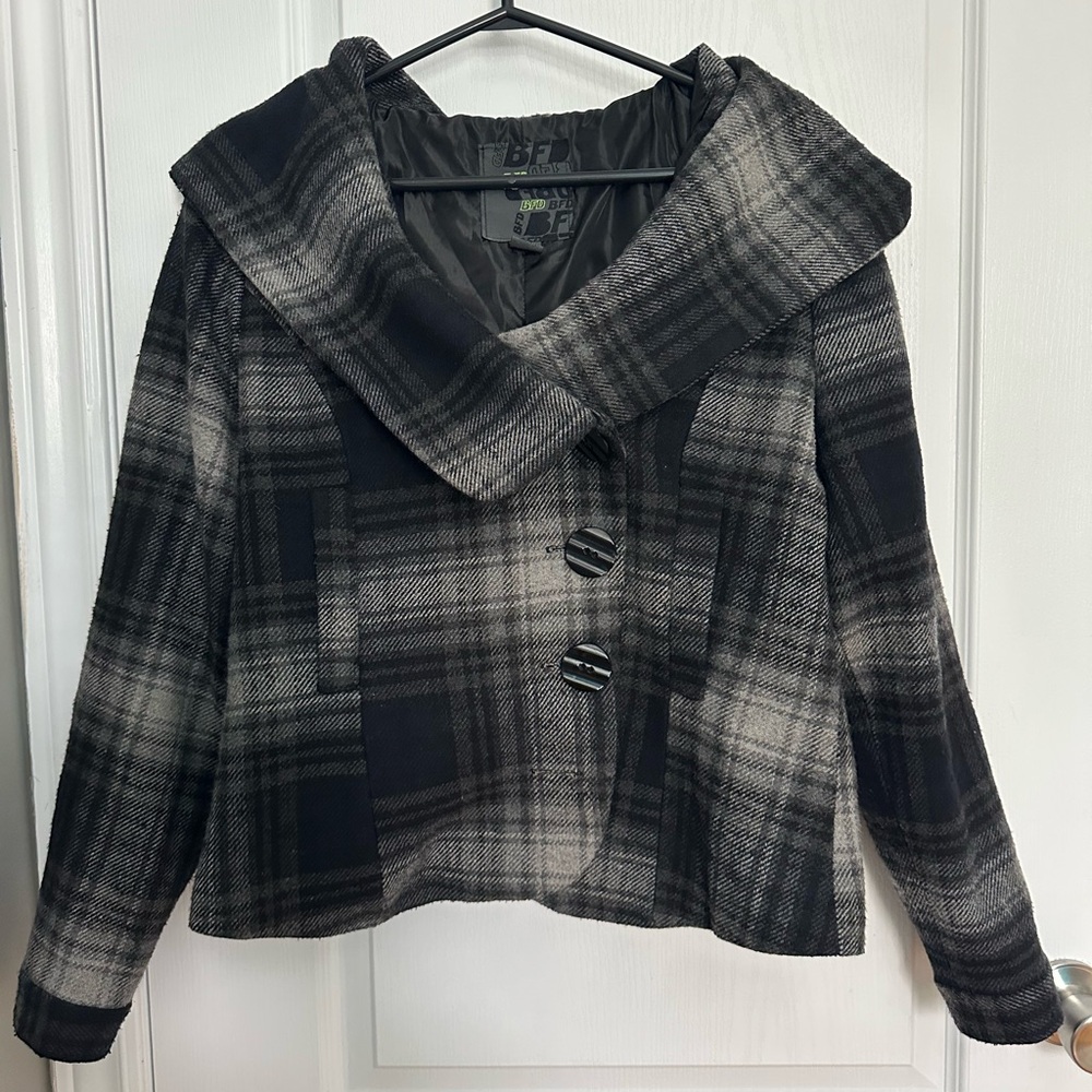 Plaid Women's Jacket with Oversized Collar